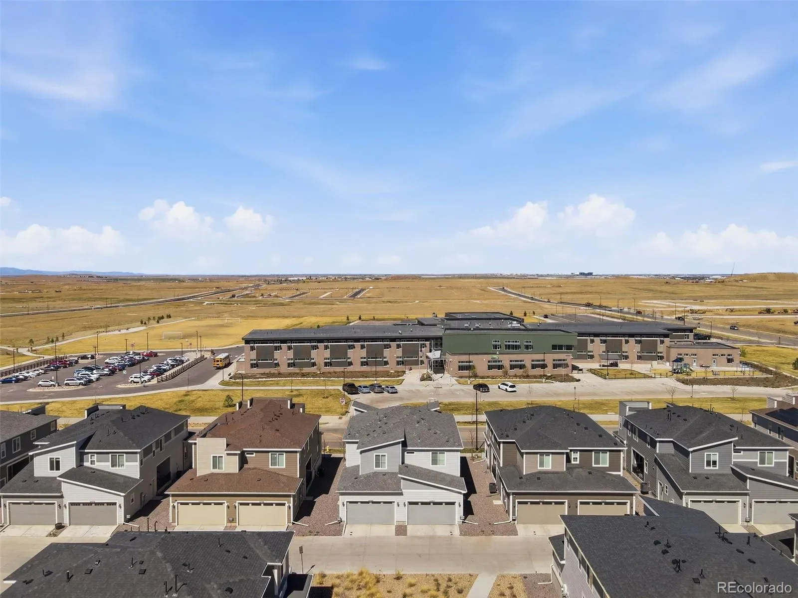 24380 E 42nd Avenue Aurora CO 80019 | MLS #REC9491657 03302026214954 1600 22