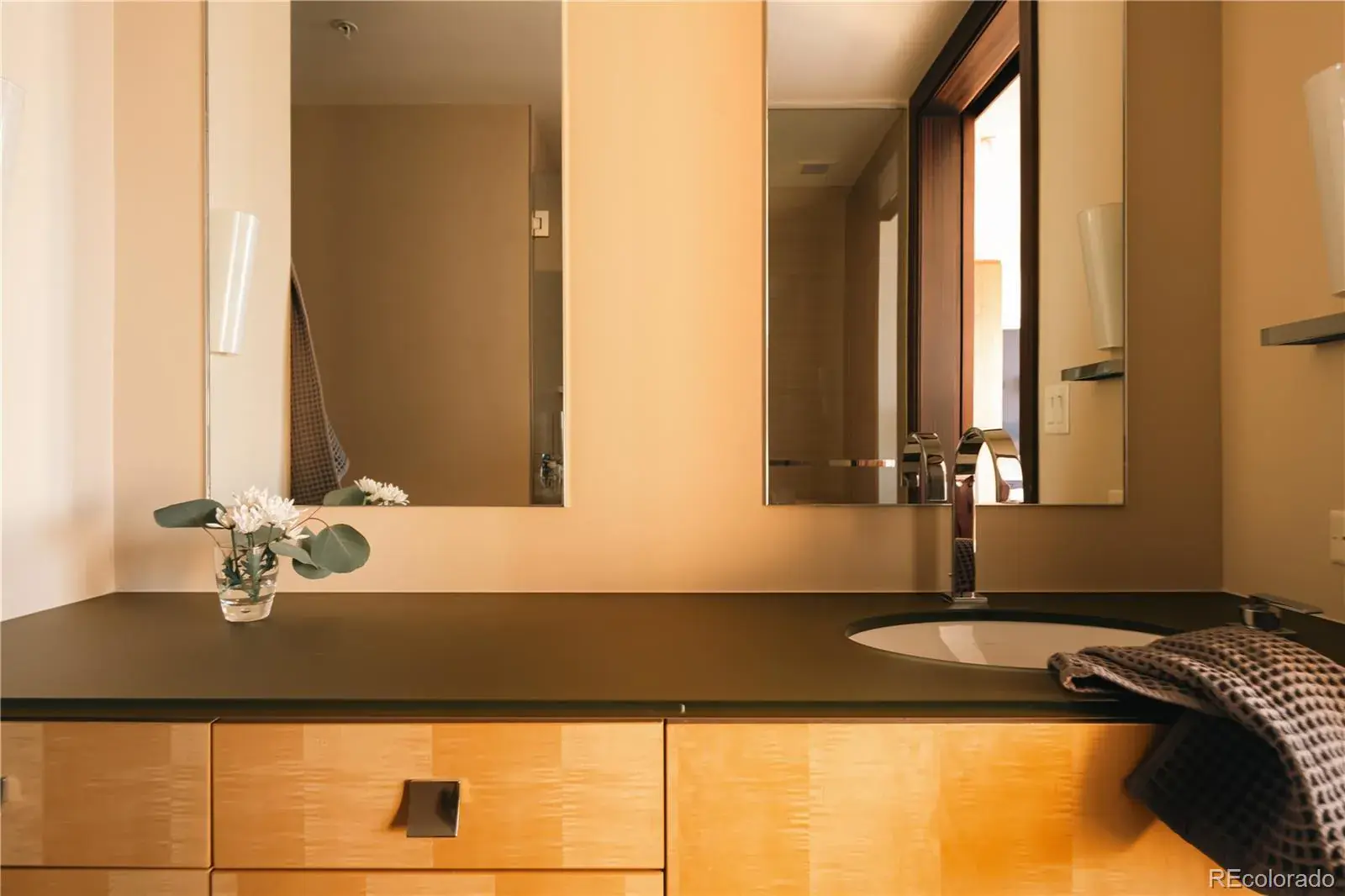 10142025211321 1600 41