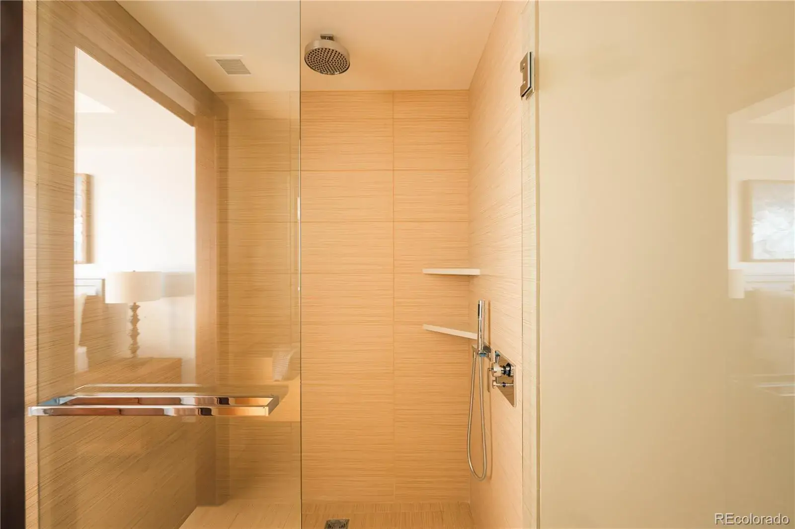 10142025211321 1600 42