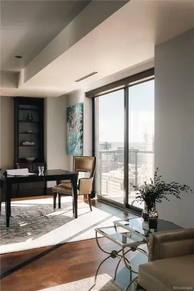 10142025211321 800 16