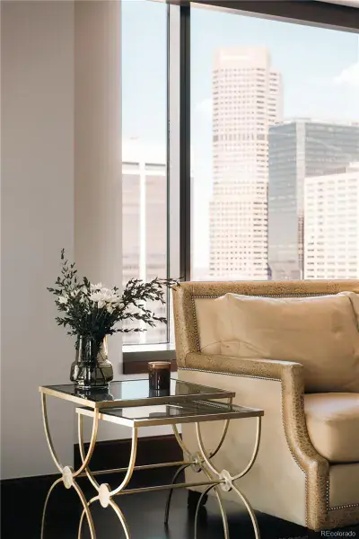 10142025211321 800 24