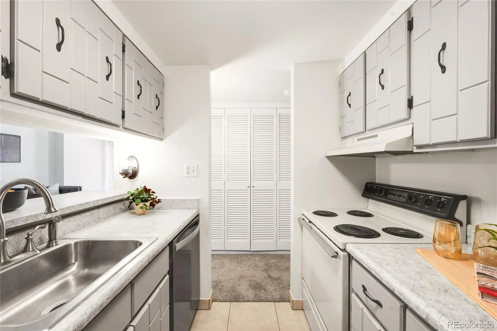 04172026171206 1600 14