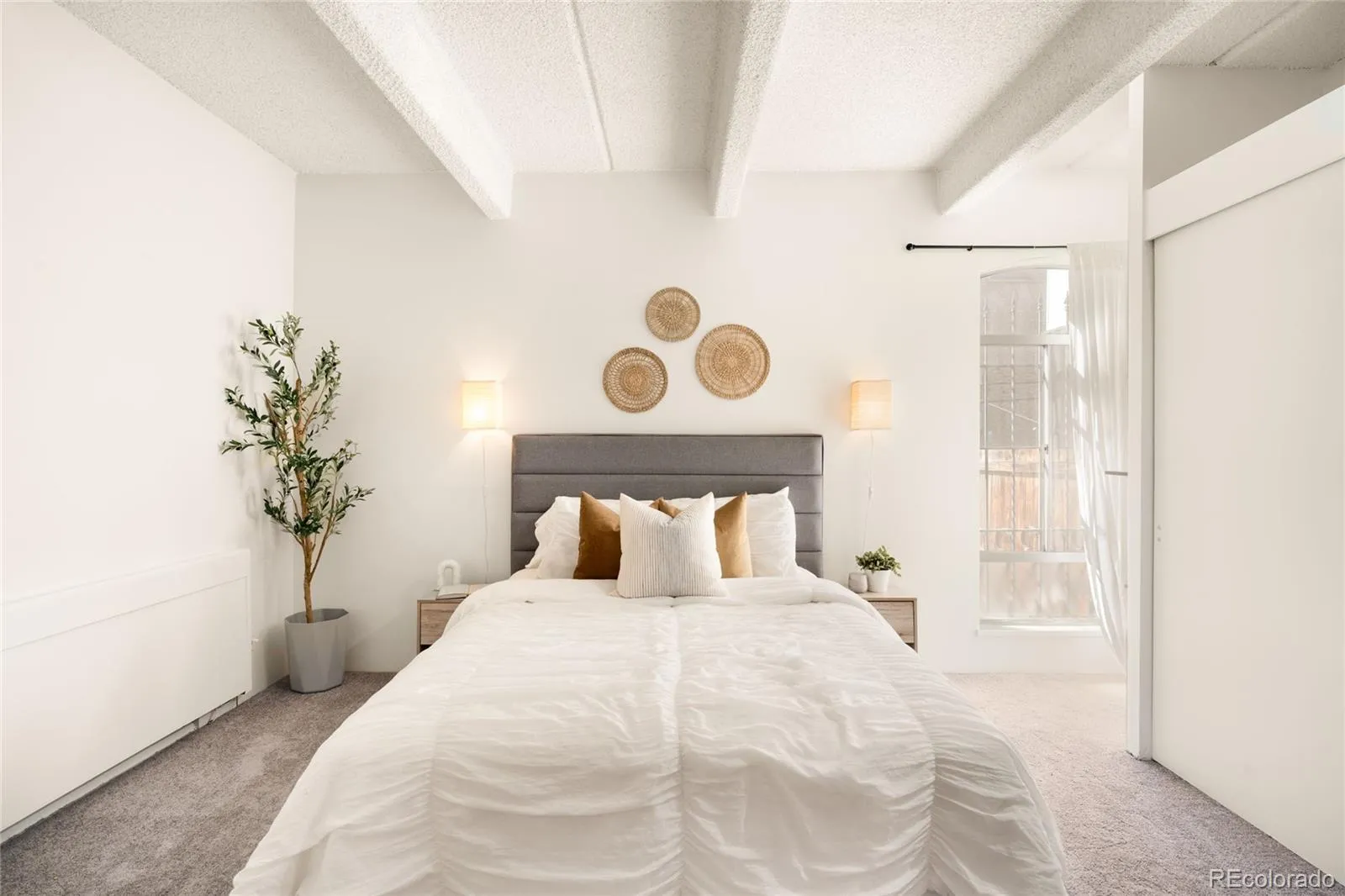 04172026171206 1600 16