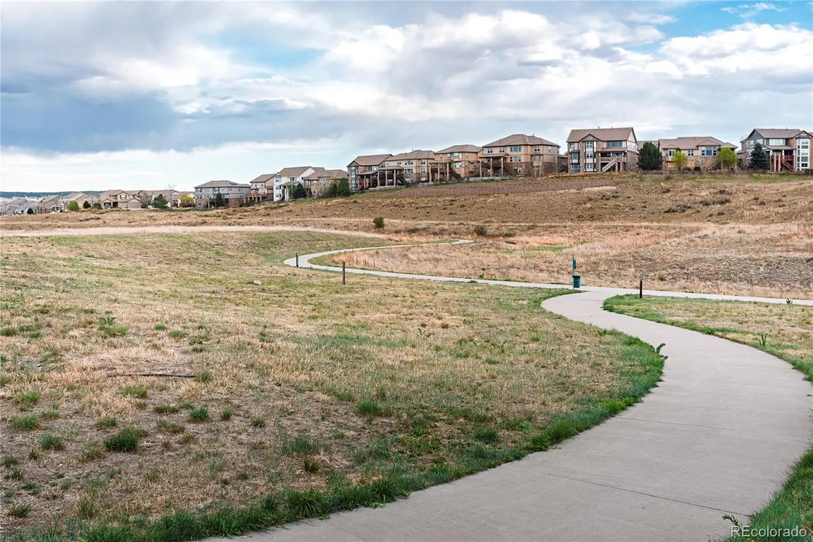 7408 Greenwater Circle Castle Rock CO 80108 MLS #REC9494428 05202026062145 1600 40