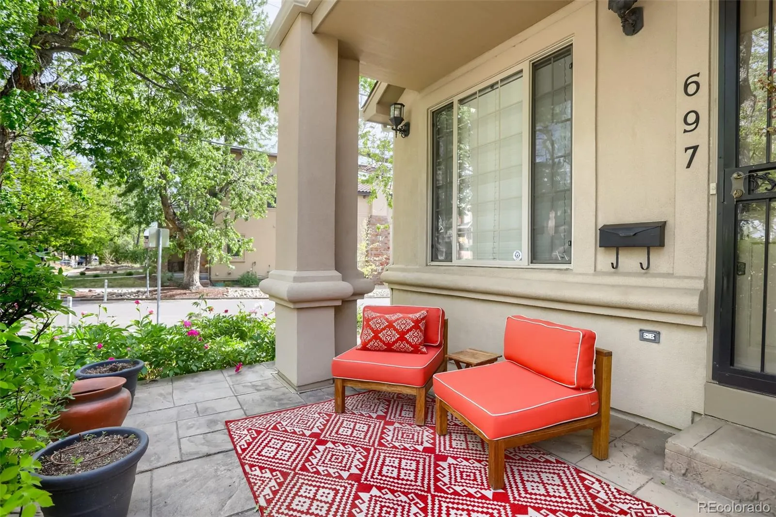 697 S Corona Street Denver CO 80209 MLS #REC9496385 05032026003714 1600 25