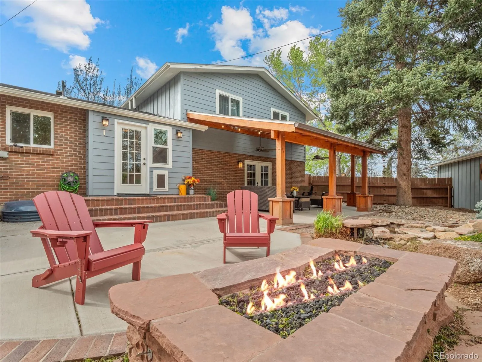 6346 W Monticello Avenue Littleton CO 80128 MLS #REC9498341 04262026175110 1600 28