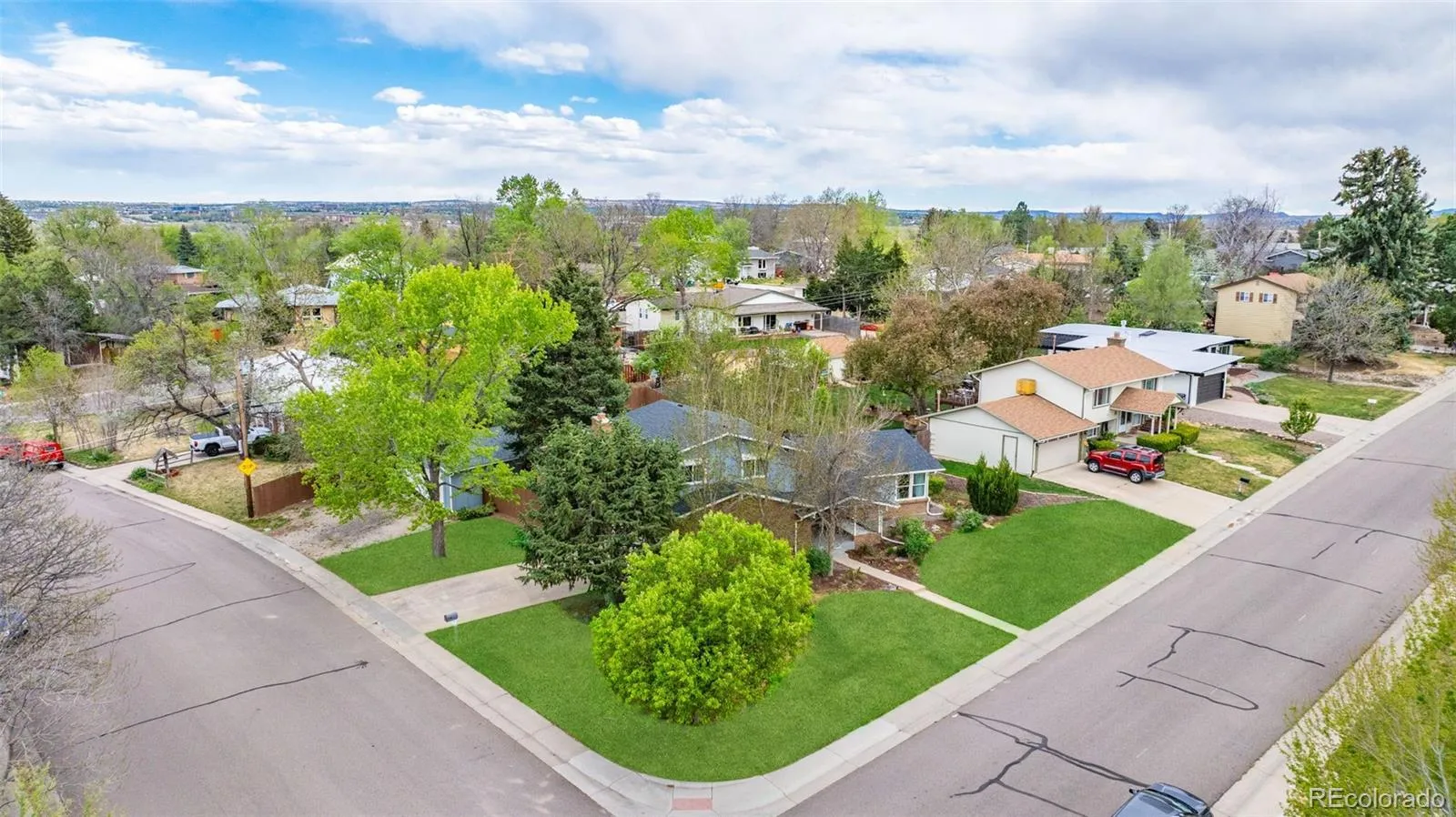 6346 W Monticello Avenue Littleton CO 80128 MLS #REC9498341 04262026175110 1600 32
