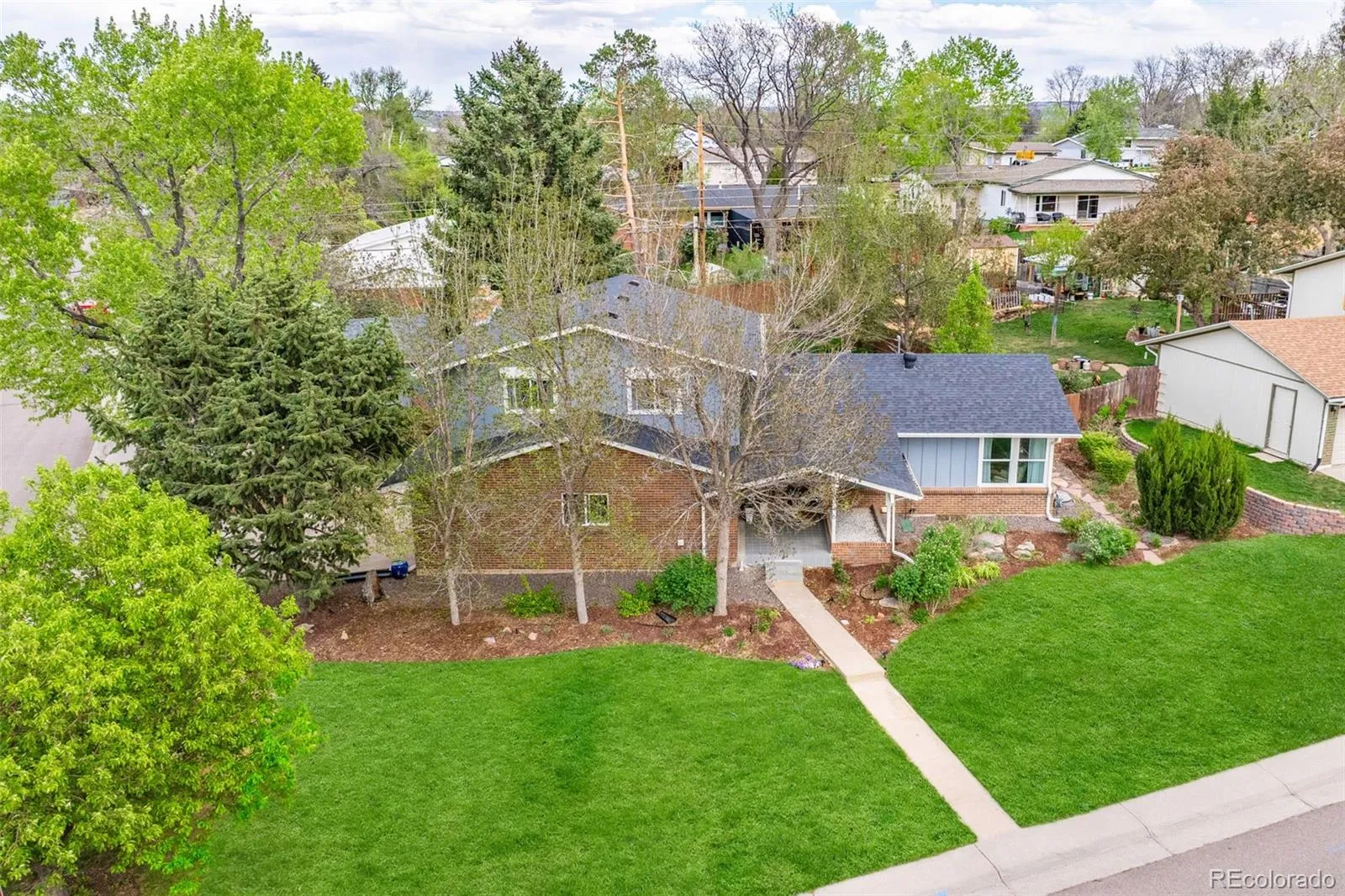 6346 W Monticello Avenue Littleton CO 80128 MLS #REC9498341 04262026175110 1600 35