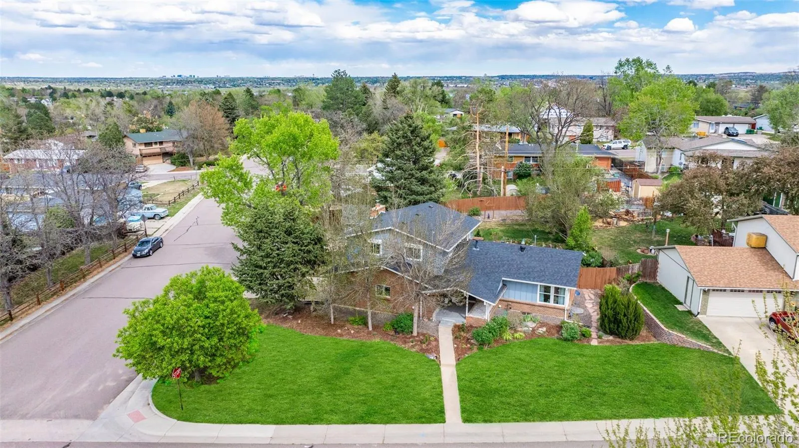 6346 W Monticello Avenue Littleton CO 80128 MLS #REC9498341 04262026175110 1600 36