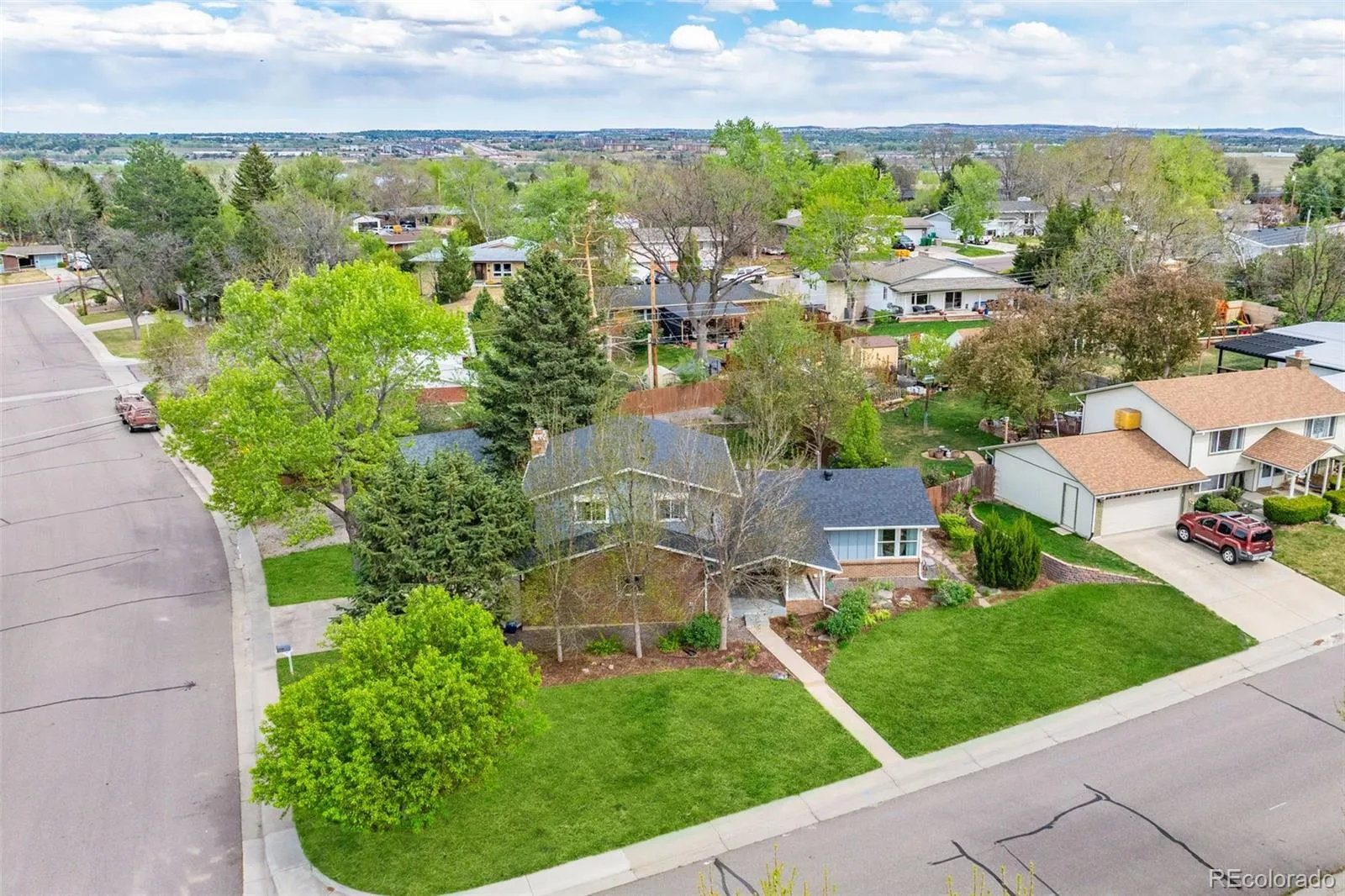 6346 W Monticello Avenue Littleton CO 80128 MLS #REC9498341 04262026175110 1600 47