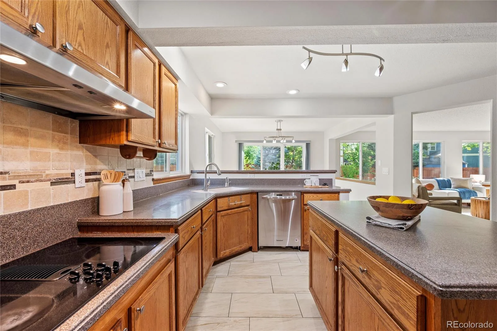 12702 Vrain Street Broomfield CO 80020 MLS #REC9498626 06232026132224 1600 10