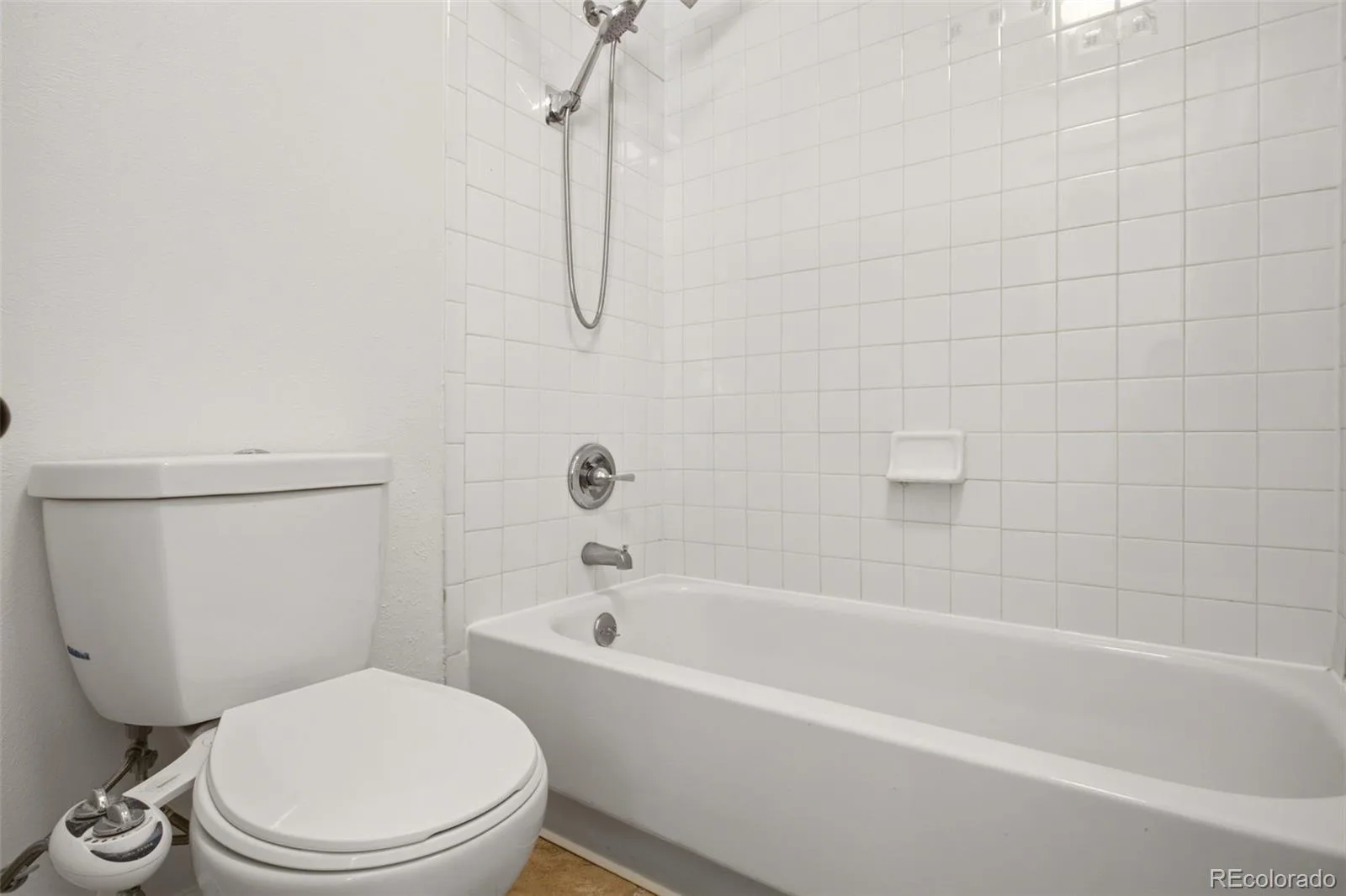 7395 E Eastman Avenue #204N Denver CO 80231 | MLS #REC9500114 10122026214320 1600 17