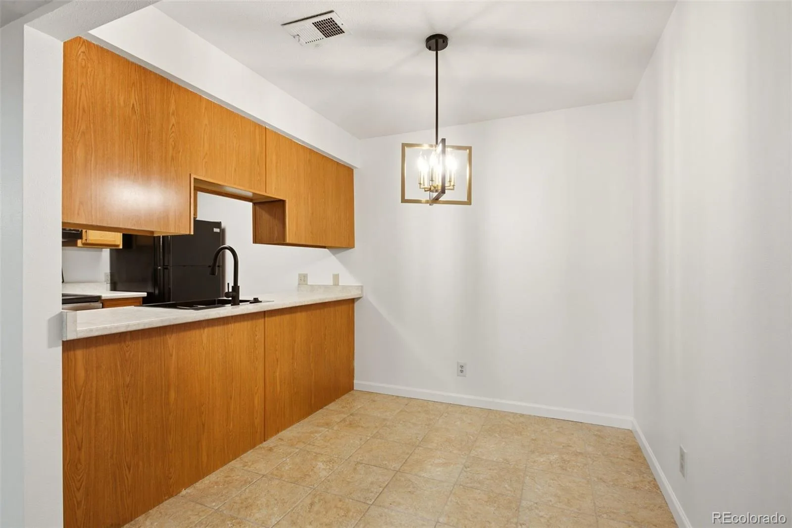 7395 E Eastman Avenue #204N Denver CO 80231 | MLS #REC9500114 10122026214320 1600 4