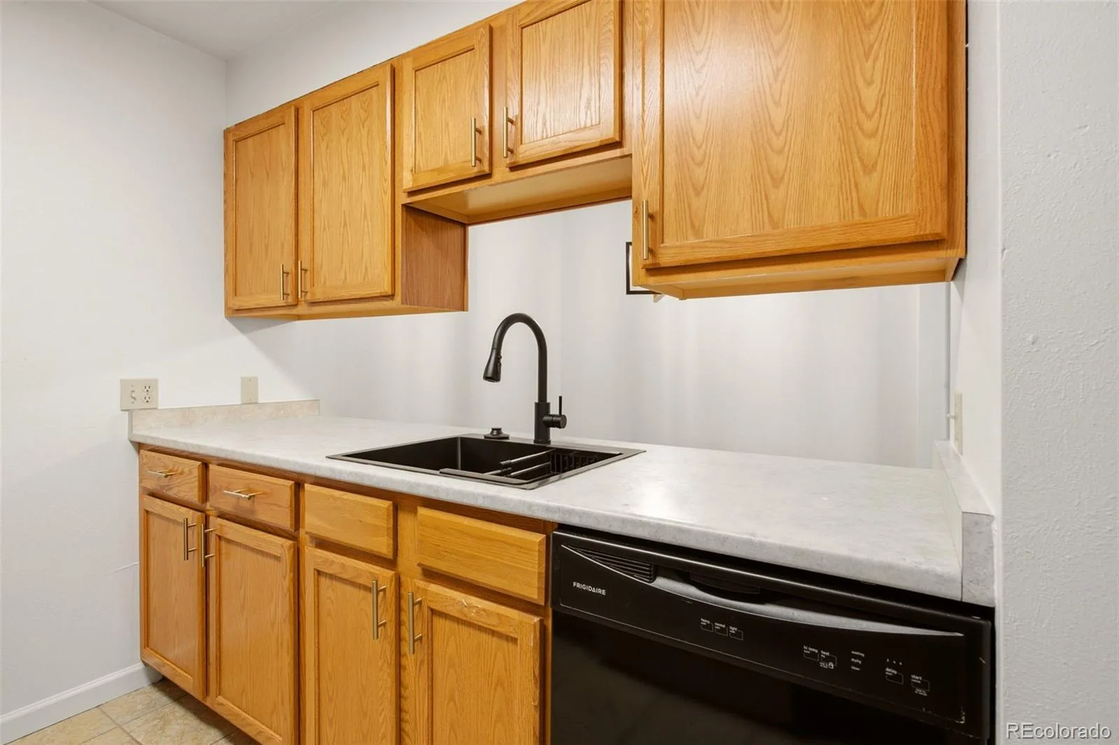 7395 E Eastman Avenue #204N Denver CO 80231 | MLS #REC9500114 10122026214320 1600 7