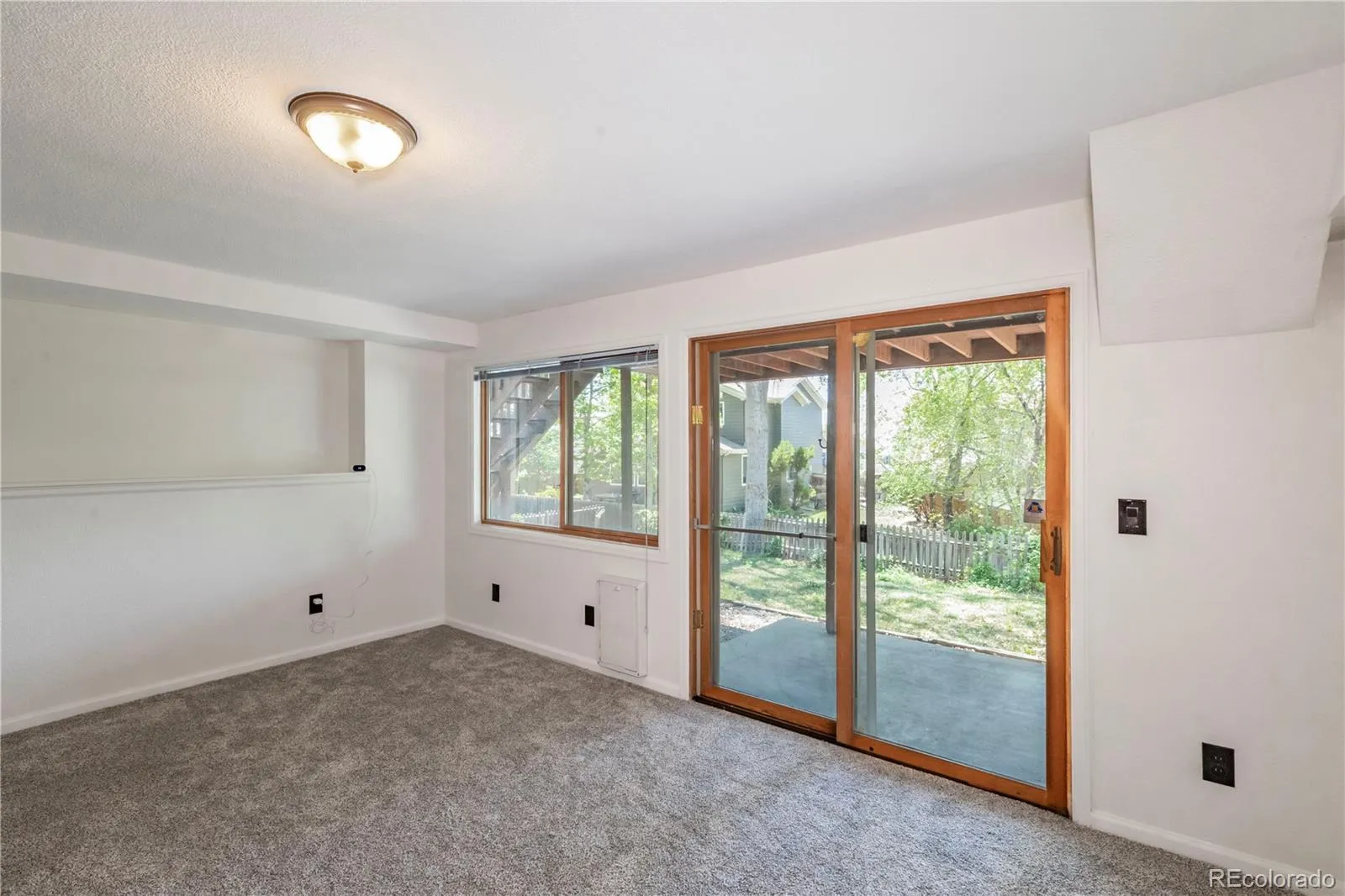 14324 W Wesley Circle Lakewood CO 80228 MLS #REC9500343 05202026002349 1600 28