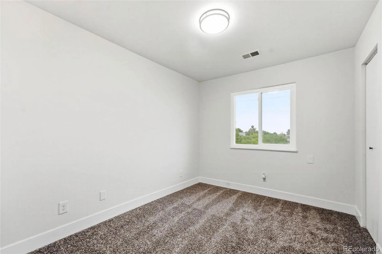 11229 Holly Street Denver CO 80233 | MLS #REC9503340 08112026043259 1600 14