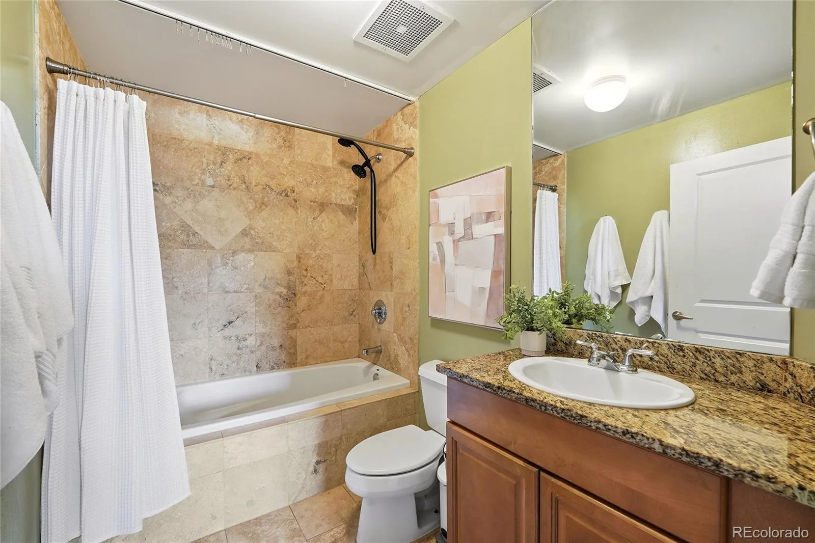 925 N Lincoln Street #4E Denver CO 80203 MLS #REC9503618 06192026235021 1600 14