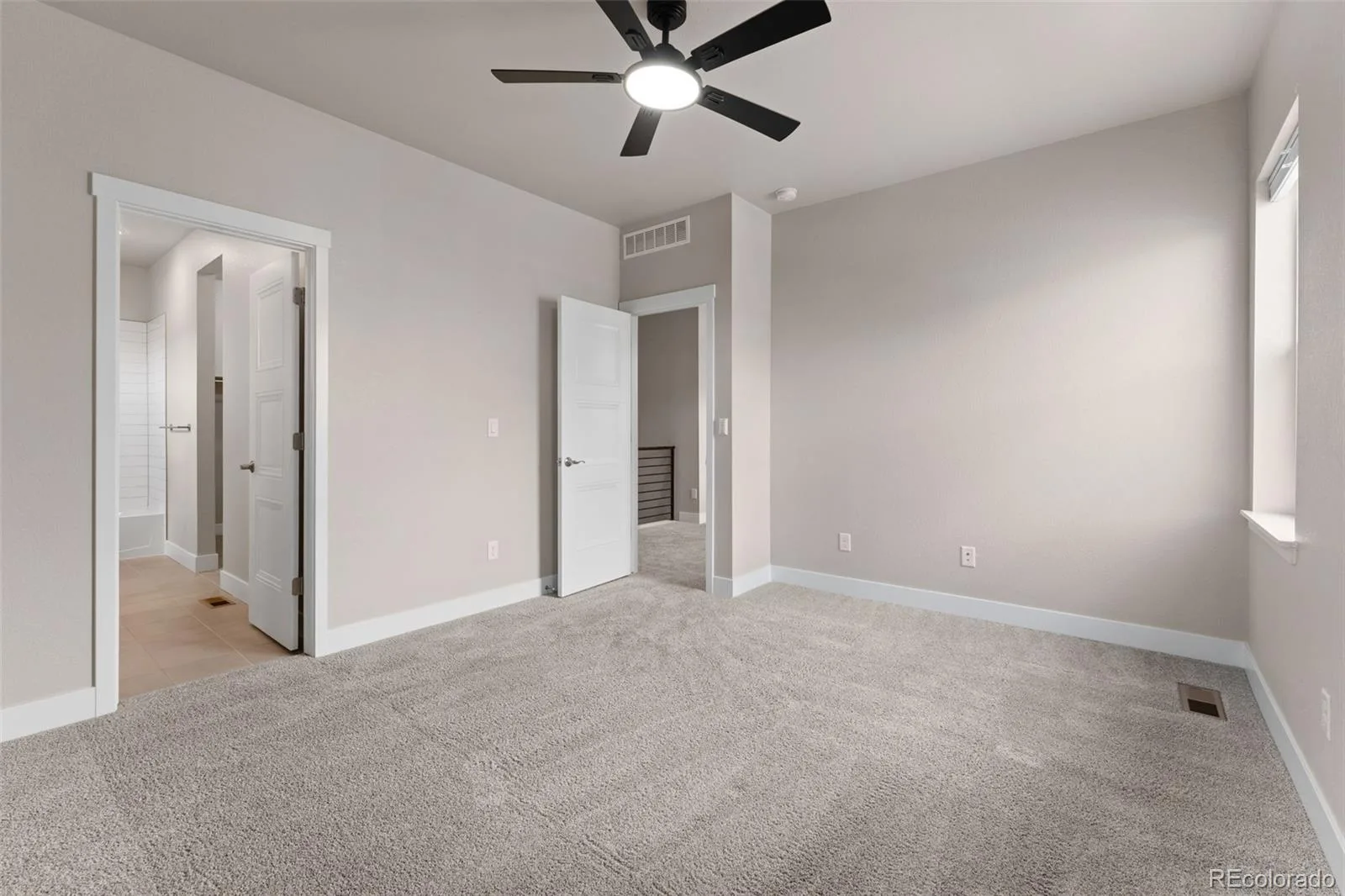 9751 E 62nd Drive Denver CO 80238 | MLS #REC9504278 08132026224006 1600 29