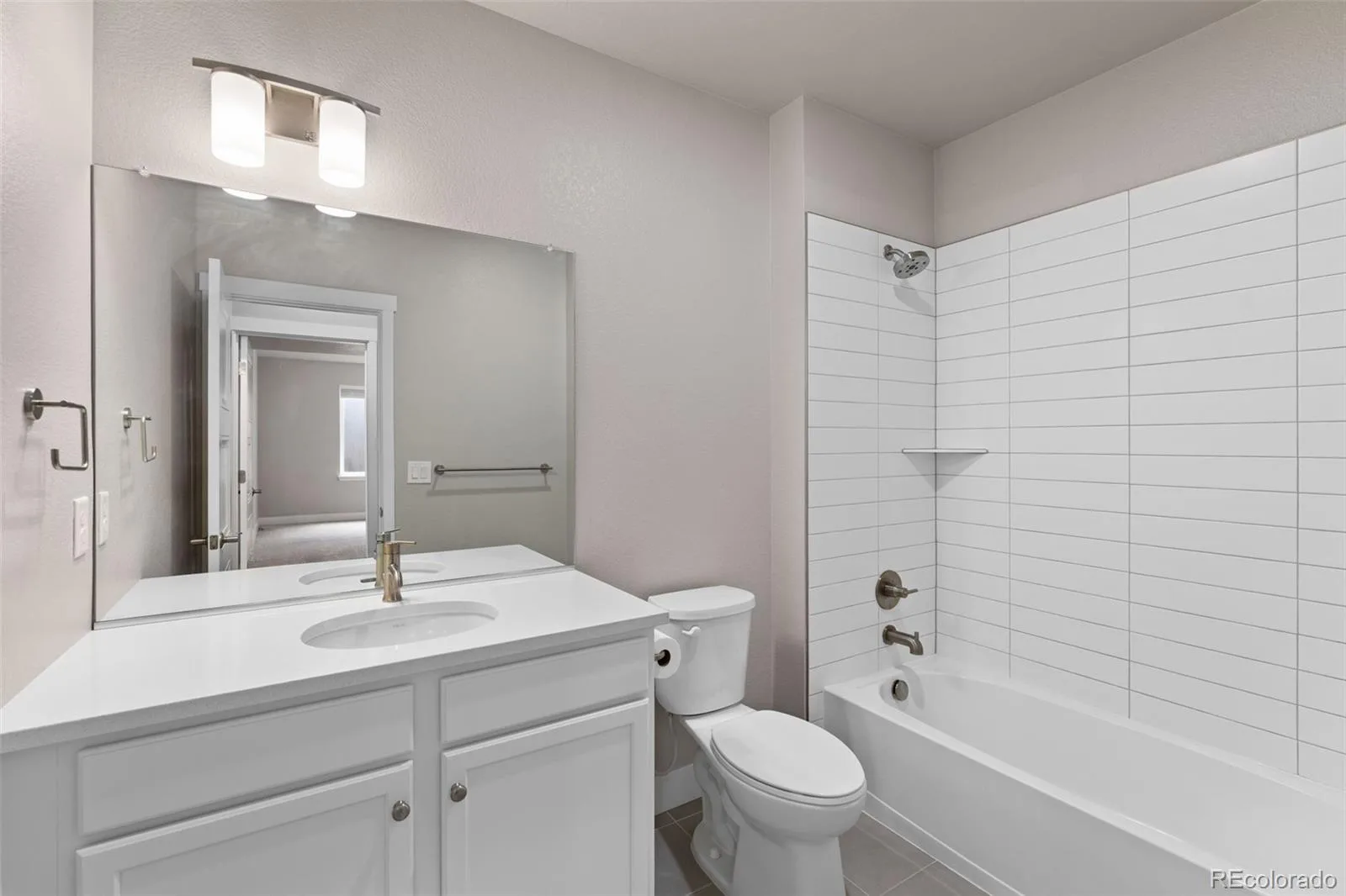 9751 E 62nd Drive Denver CO 80238 | MLS #REC9504278 08132026224006 1600 38