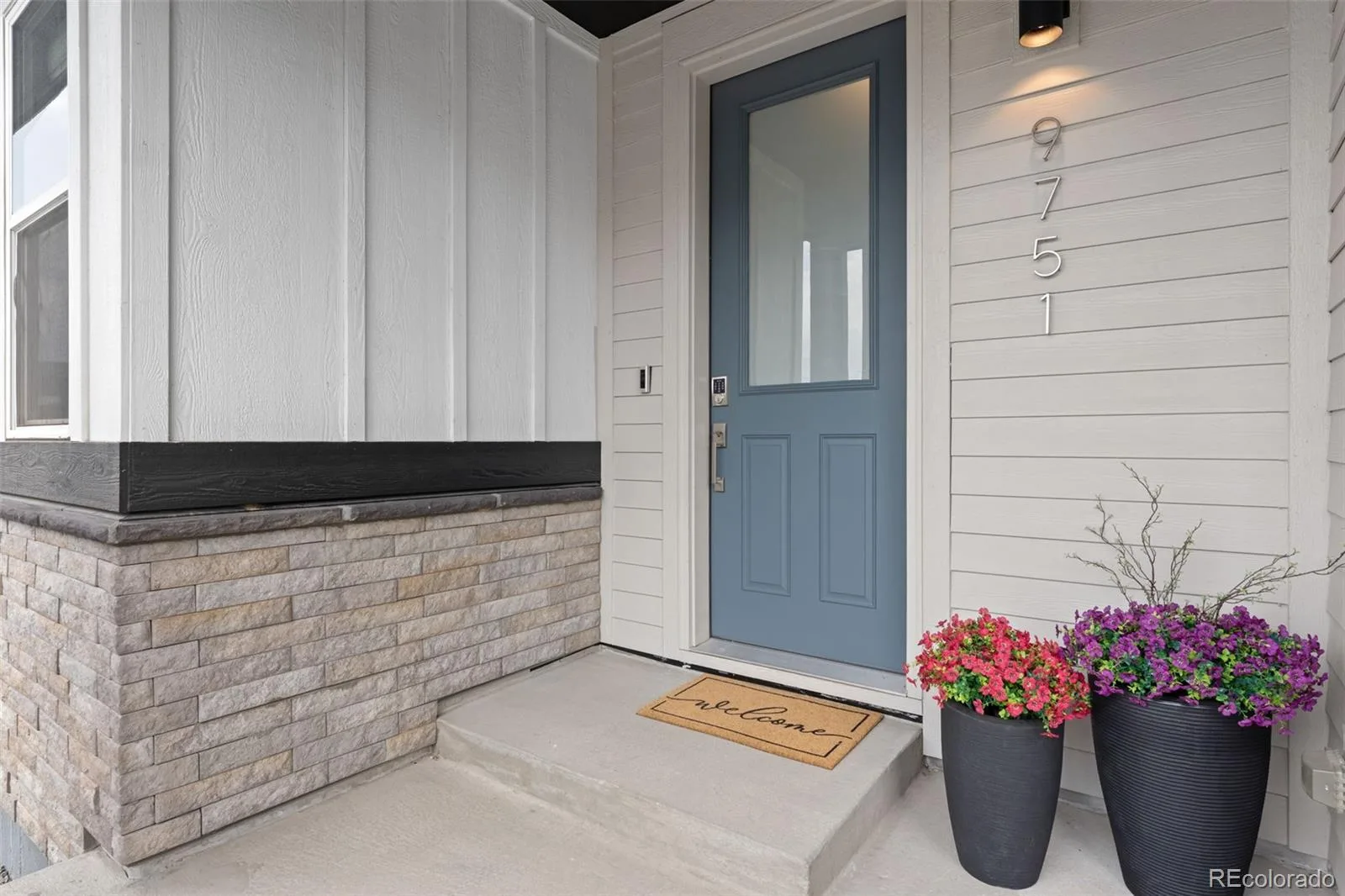 9751 E 62nd Drive Denver CO 80238 | MLS #REC9504278 08132026224006 1600 4