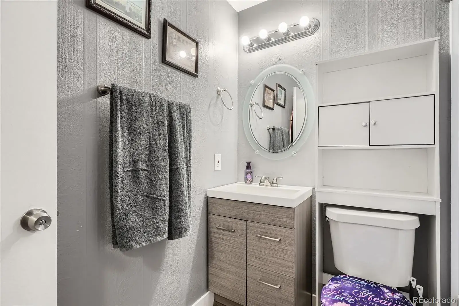 1165 S Fairplay Circle #B Aurora CO 80012 MLS #REC9504476 02212026005822 1600 18
