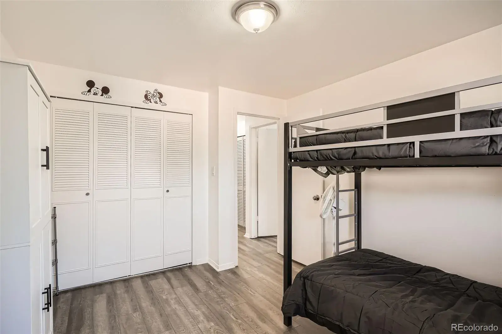 1165 S Fairplay Circle #B Aurora CO 80012 MLS #REC9504476 02212026005822 1600 20