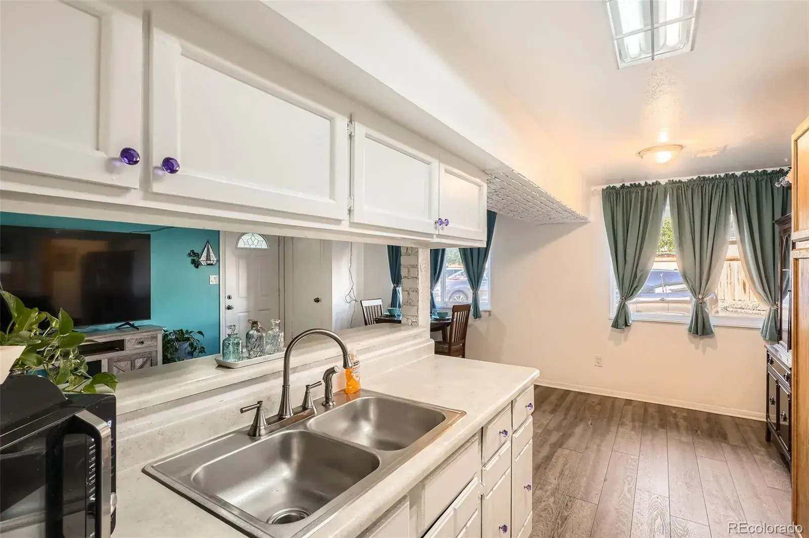 1165 S Fairplay Circle #B Aurora CO 80012 MLS #REC9504476 02212026005822 1600 9