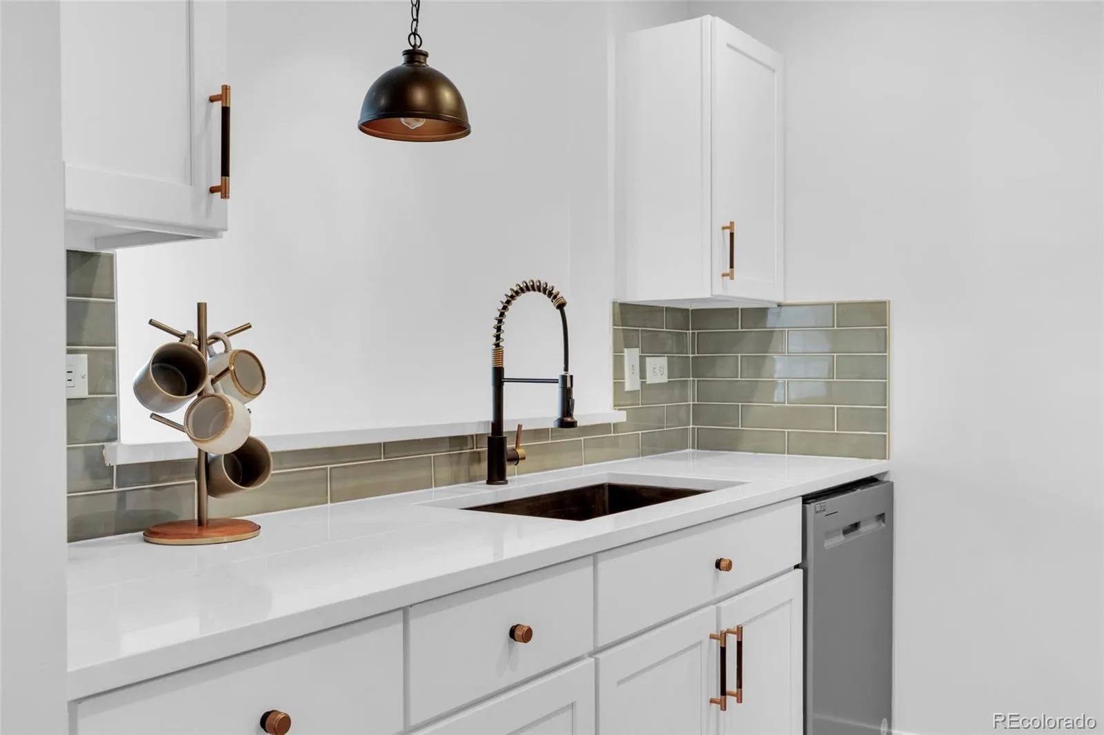 04052026003941 1600 10