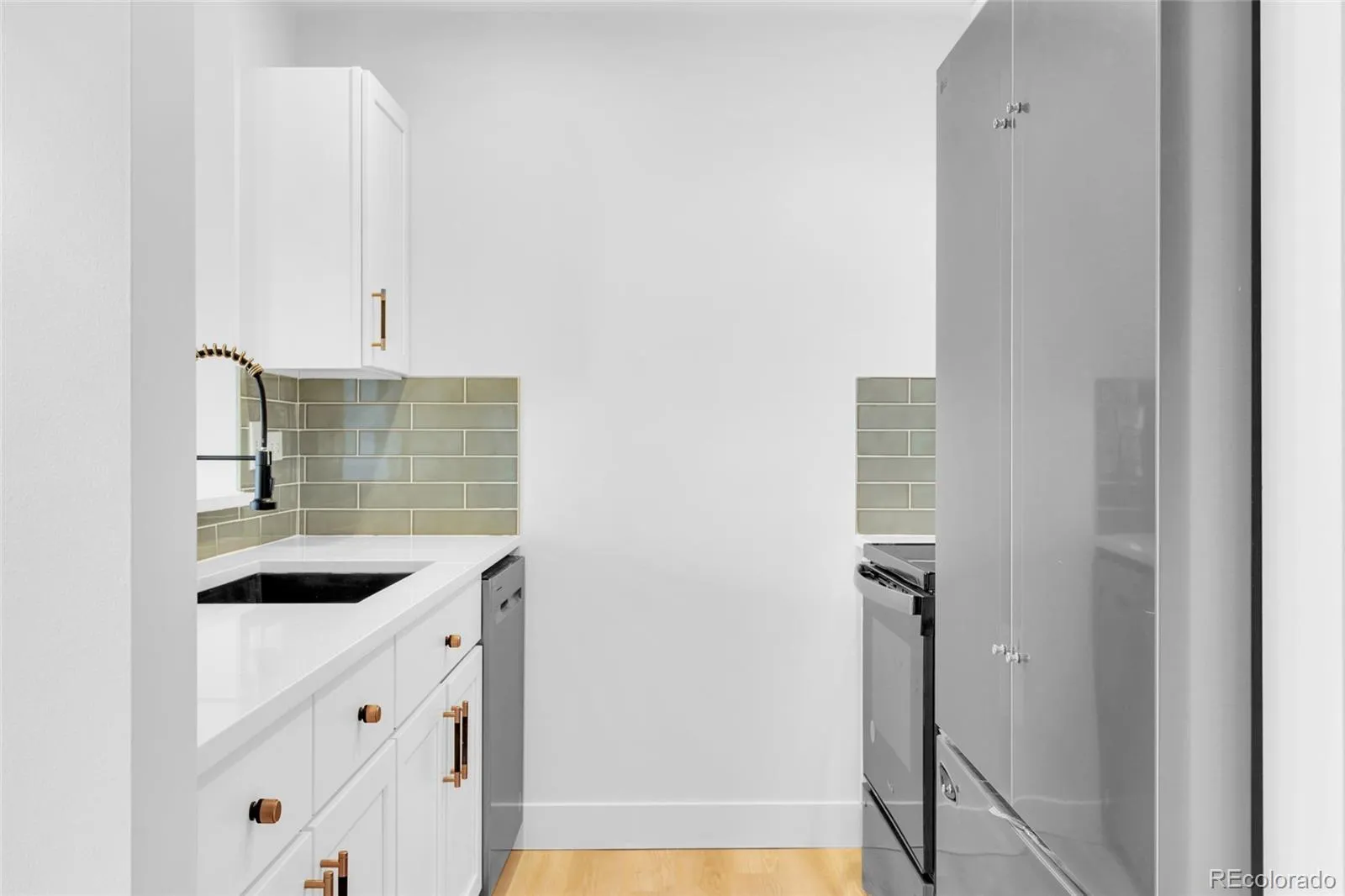 04052026003941 1600 12