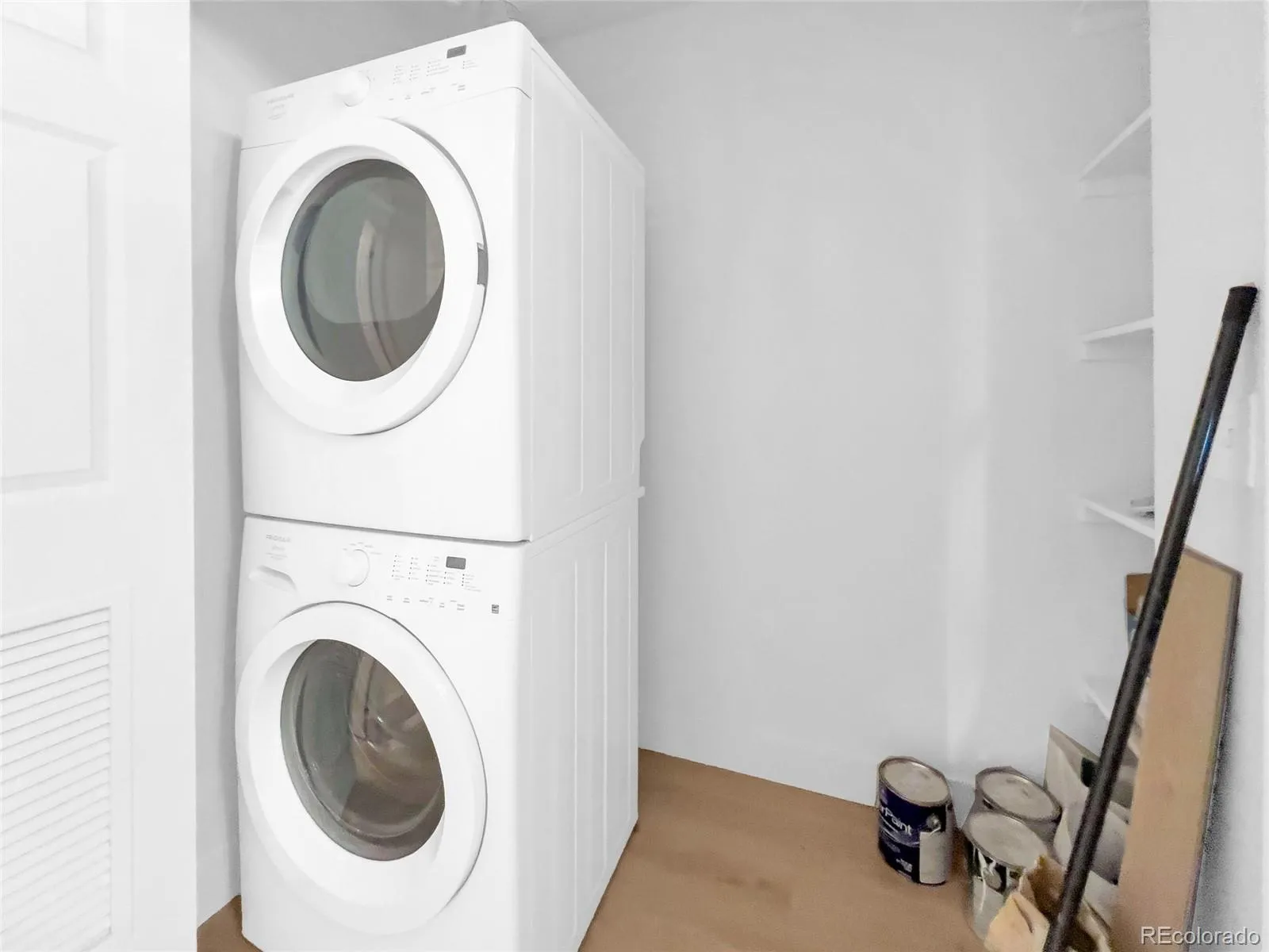 04052026003941 1600 25