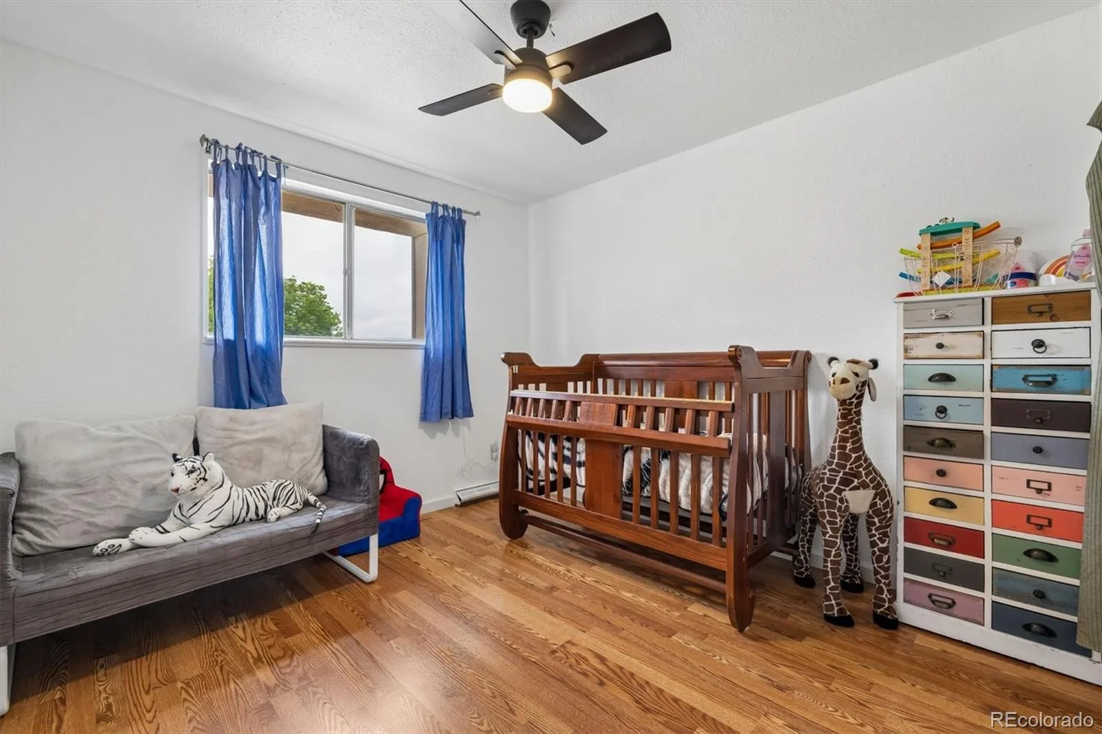 7711 W GLASGOW Place Littleton CO 80128 | MLS #REC9510175 06262026223816 1600 17
