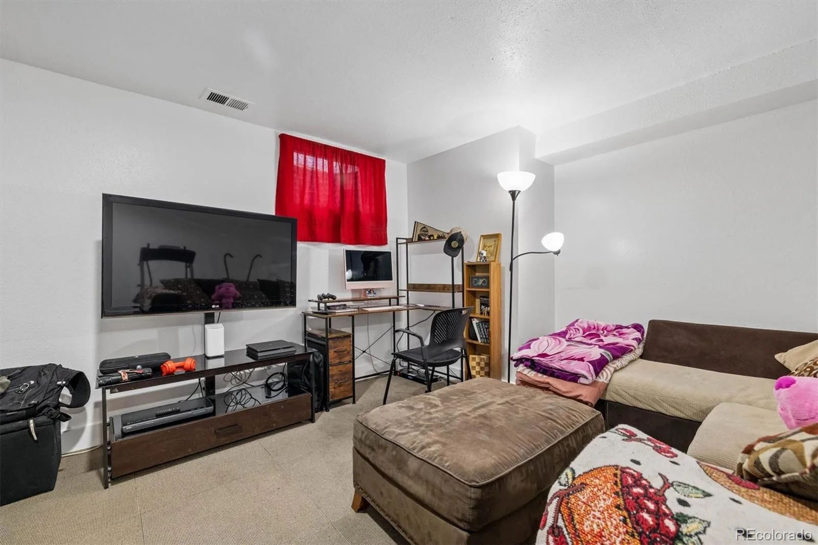 7711 W GLASGOW Place Littleton CO 80128 | MLS #REC9510175 06262026223816 1600 22