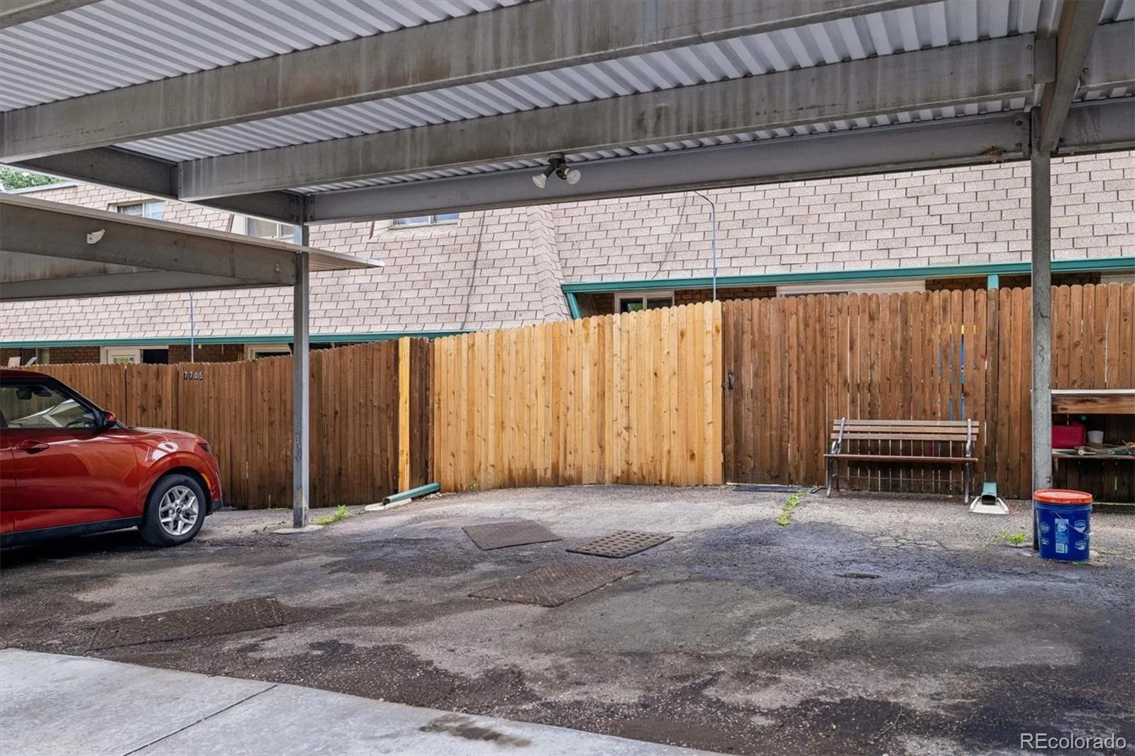 7711 W GLASGOW Place Littleton CO 80128 | MLS #REC9510175 06262026223816 1600 26