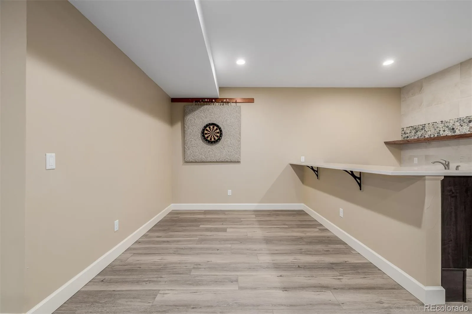 9557 Boone Lane Littleton CO 80125 | MLS #REC9511485 08202026155716 1600 32