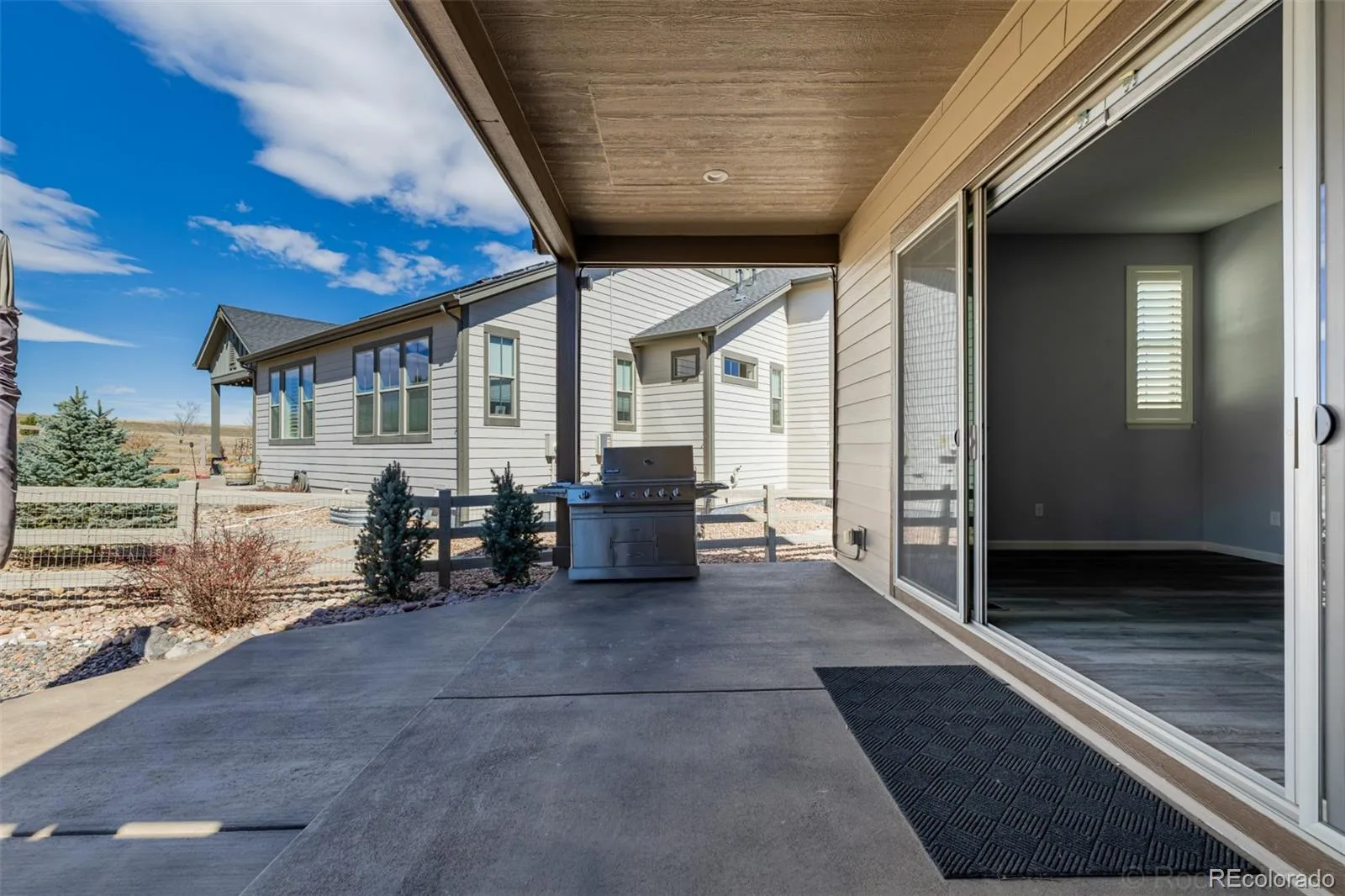 9557 Boone Lane Littleton CO 80125 | MLS #REC9511485 08202026155716 1600 35