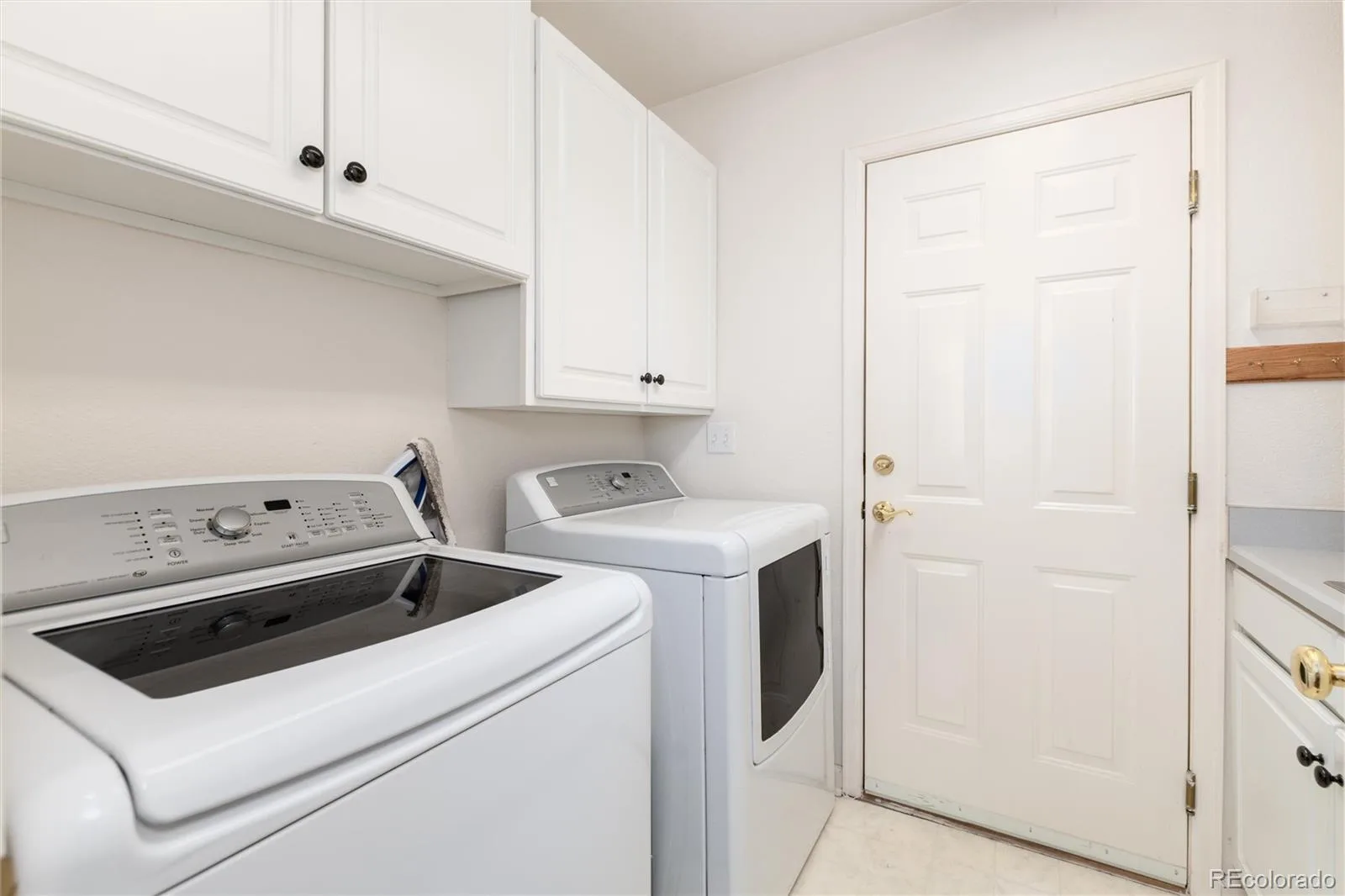 7282 S Acoma S Street Littleton CO 80120 MLS #REC9514202 06152026193139 1600 21