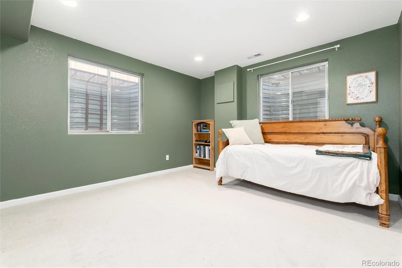 7282 S Acoma S Street Littleton CO 80120 MLS #REC9514202 06152026193139 1600 25