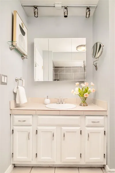 04072026202619 800 22