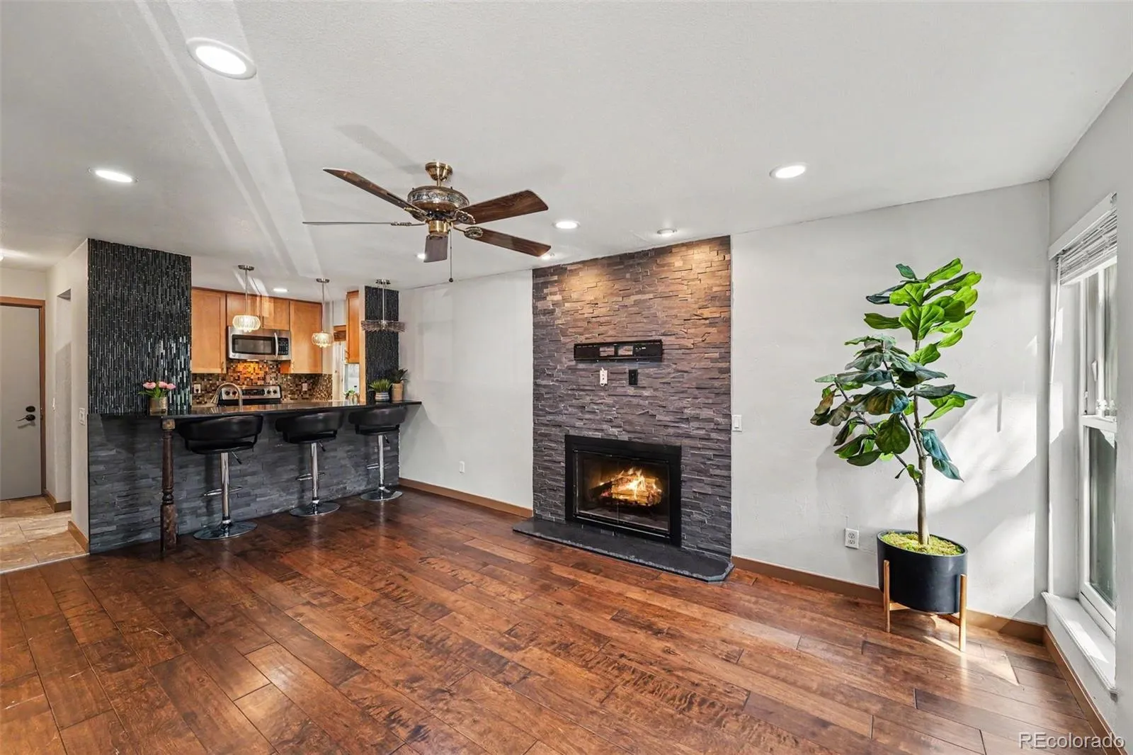 9727 E Peakview Avenue #A03 Englewood CO 80111 MLS #REC9522426 05142026155623 1600 4