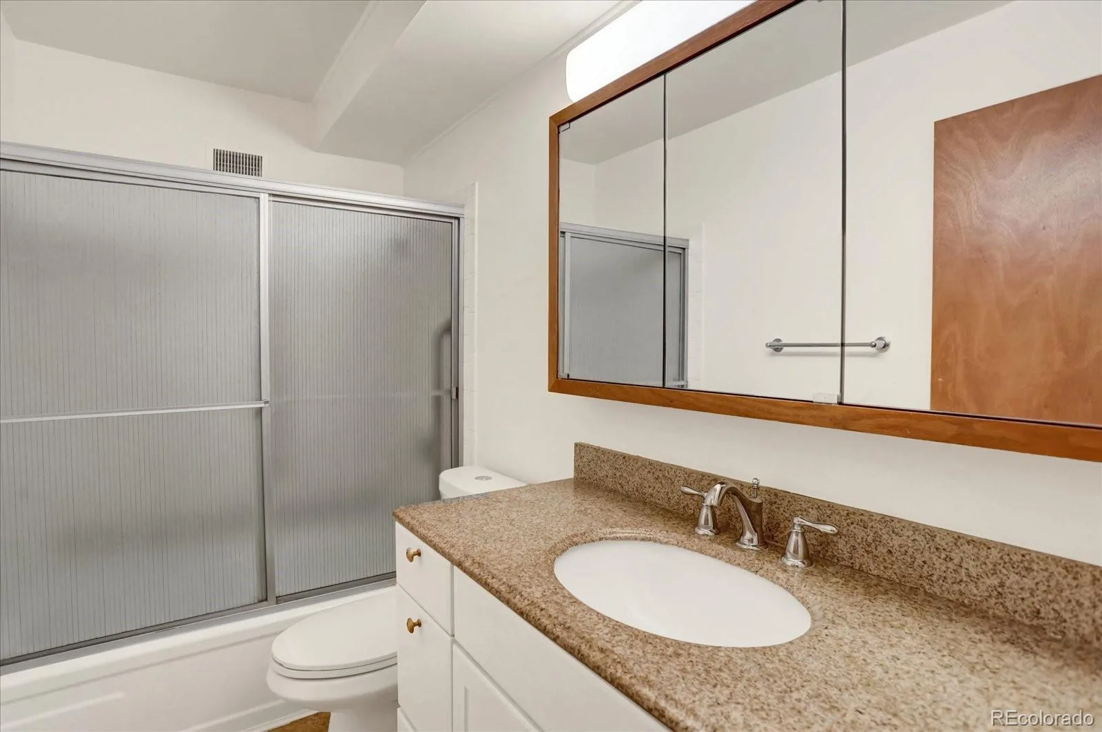 705 S Alton Way #5B Denver CO 80247 | MLS #REC9522474 08282026151619 1600 21