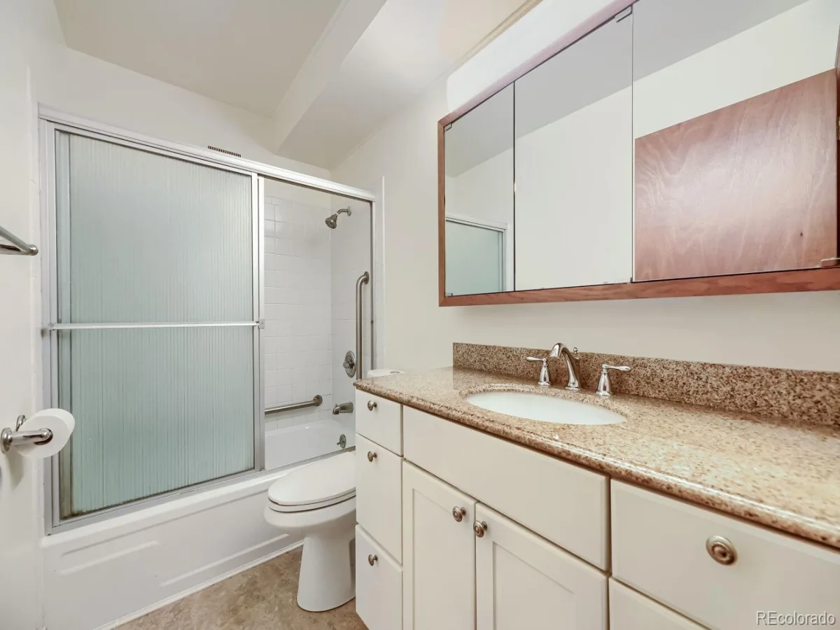 705 S Alton Way #5B Denver CO 80247 | MLS #REC9522474 09172026232456 1200 16