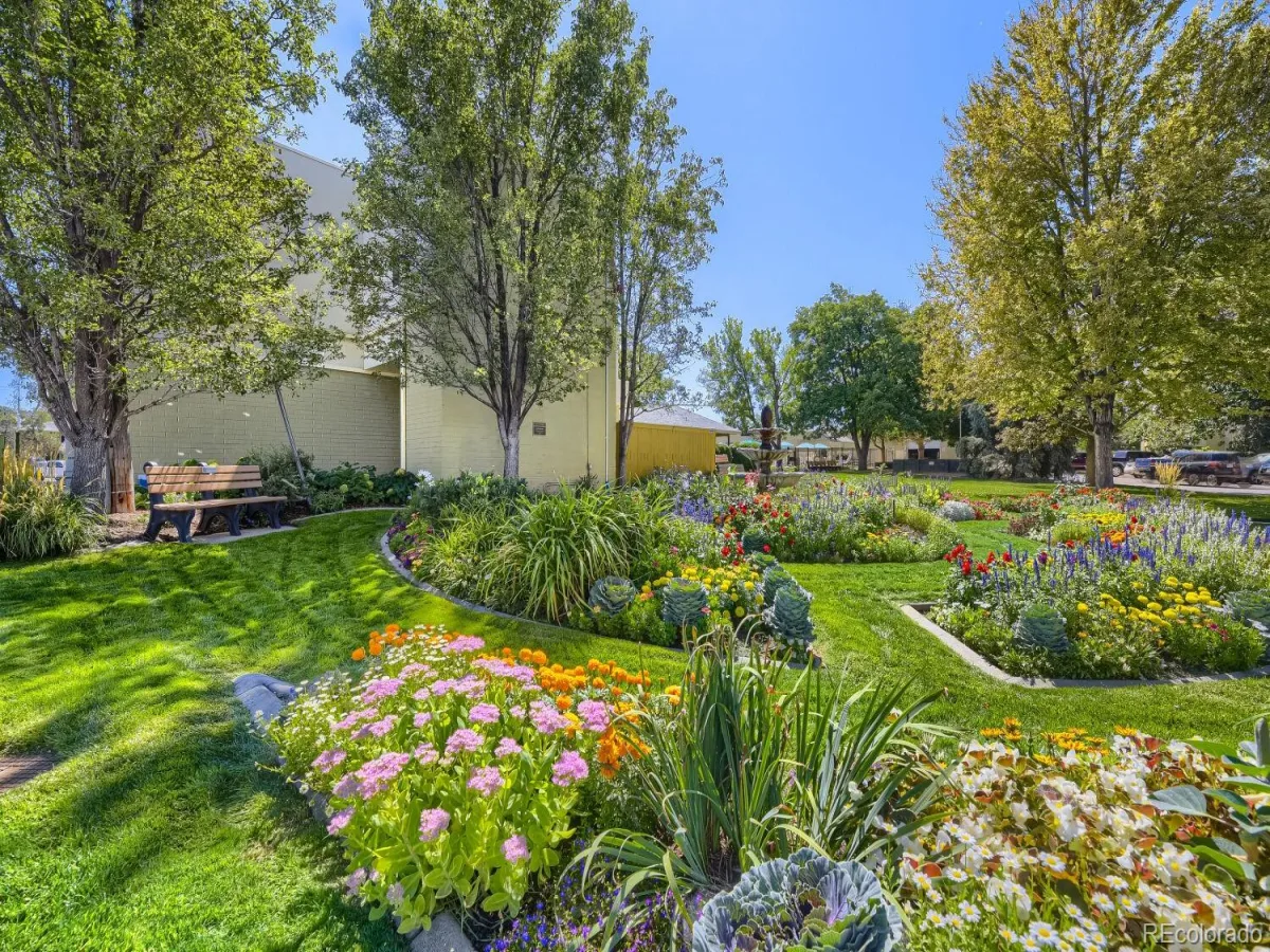 705 S Alton Way #5B Denver CO 80247 | MLS #REC9522474 09172026232456 1200 21