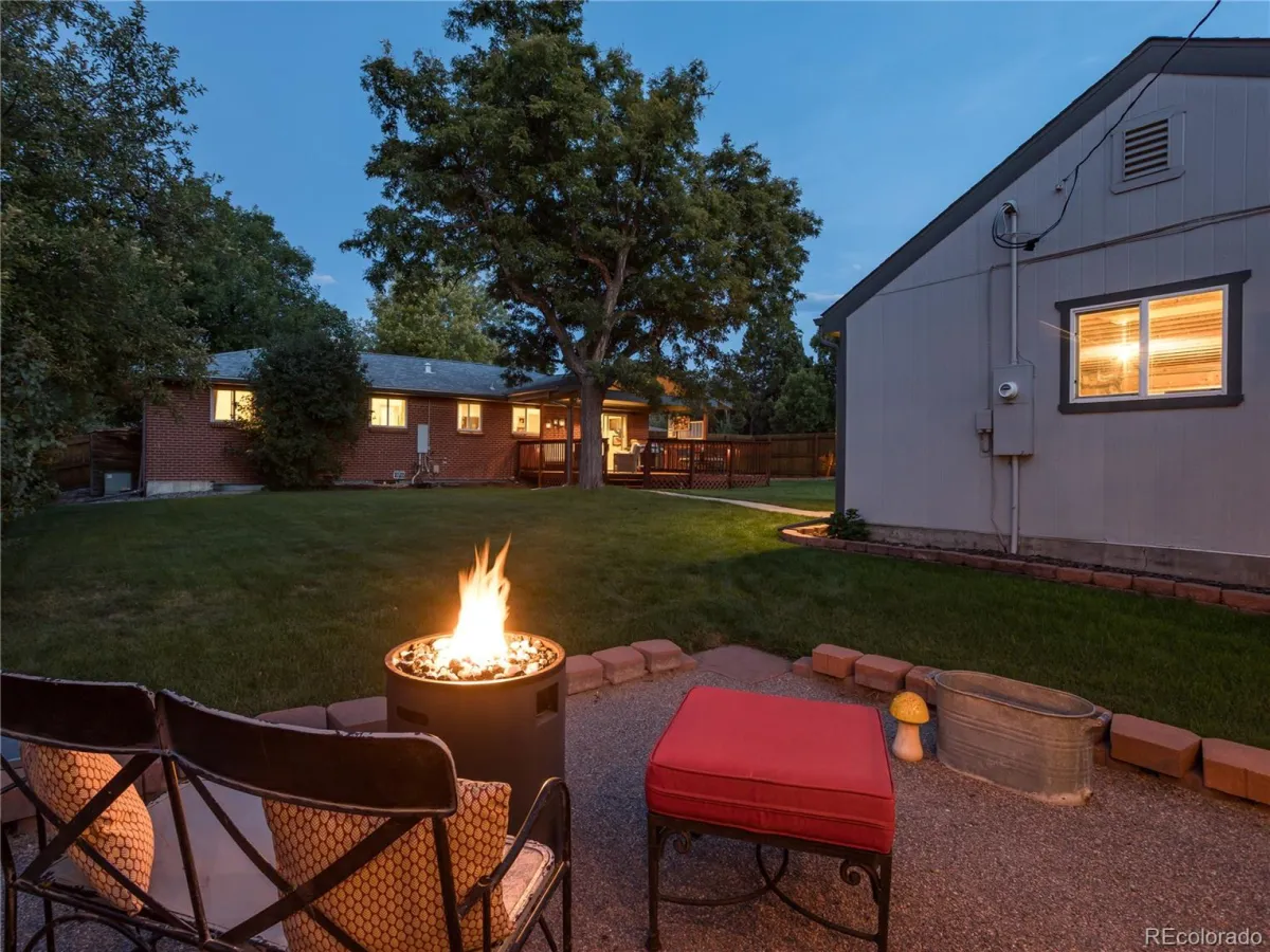 7095 S Cherry Drive Centennial CO 80122 MLS #REC9524912 04222026003937 1200 46