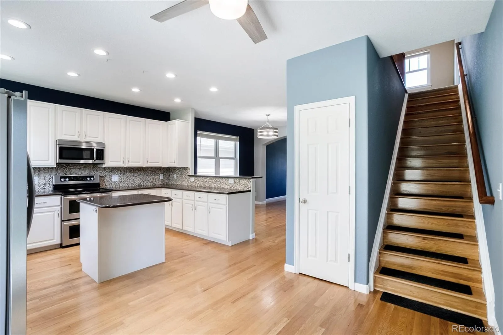 23872 E Alabama Drive Aurora CO 80018 | MLS #REC9525287 06122026081400 1600 13