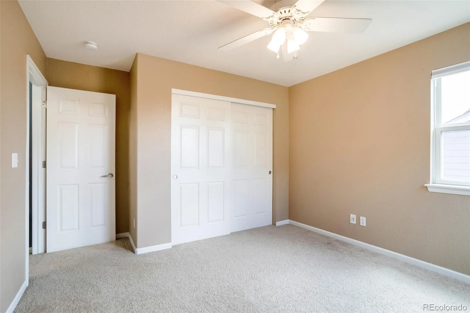 23872 E Alabama Drive Aurora CO 80018 | MLS #REC9525287 06122026081400 1600 26