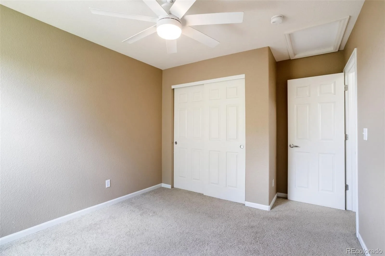 23872 E Alabama Drive Aurora CO 80018 | MLS #REC9525287 06122026081400 1600 28