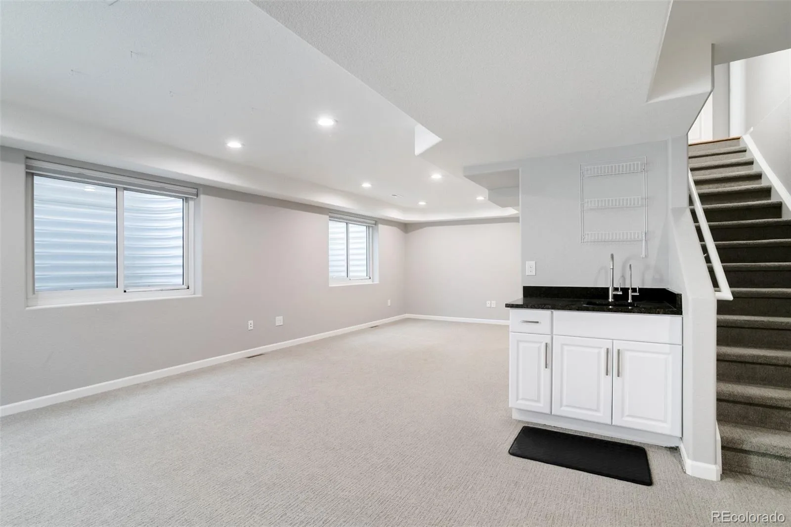 23872 E Alabama Drive Aurora CO 80018 | MLS #REC9525287 06122026081400 1600 30