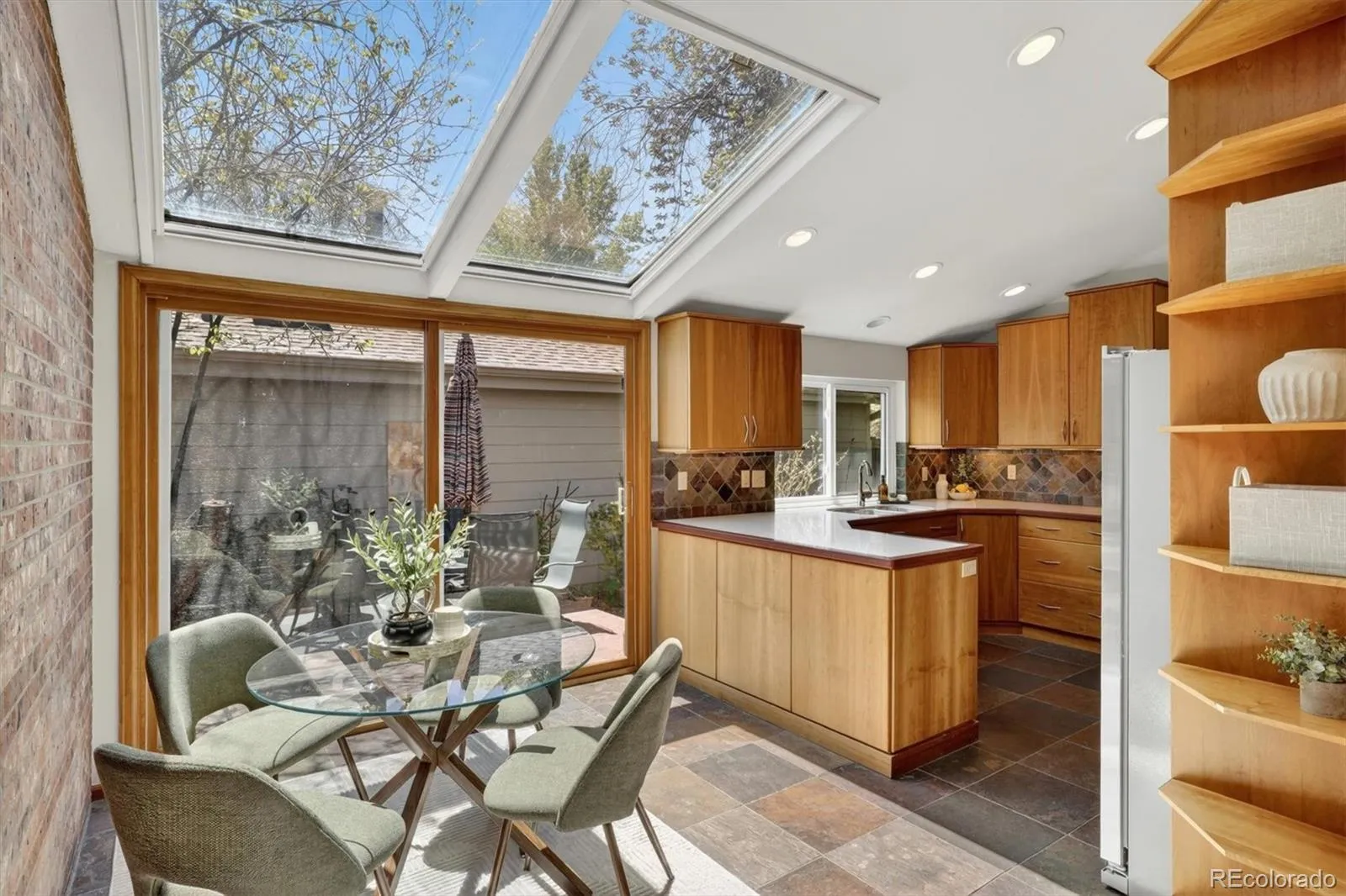 3333 E Florida Avenue #103 Denver CO 80210 MLS #REC9525368 05132026232944 1600 11