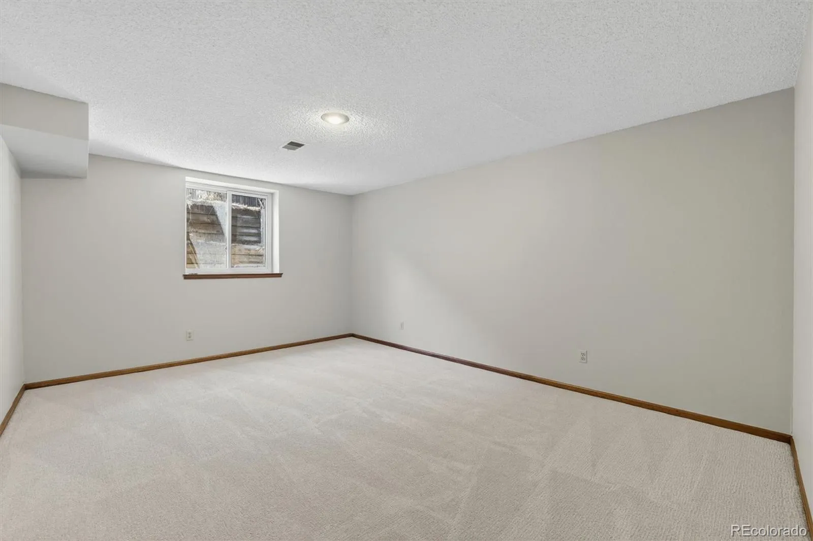 3333 E Florida Avenue #103 Denver CO 80210 MLS #REC9525368 05132026232944 1600 29