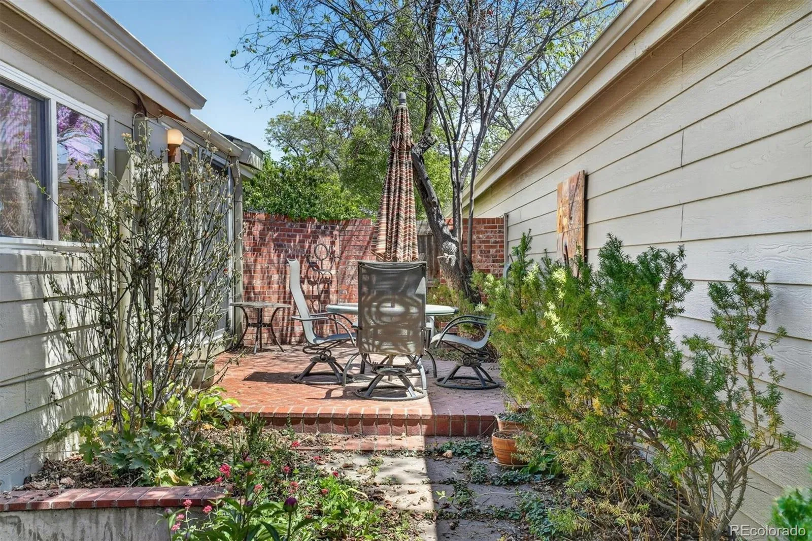 3333 E Florida Avenue #103 Denver CO 80210 MLS #REC9525368 05132026232944 1600 37